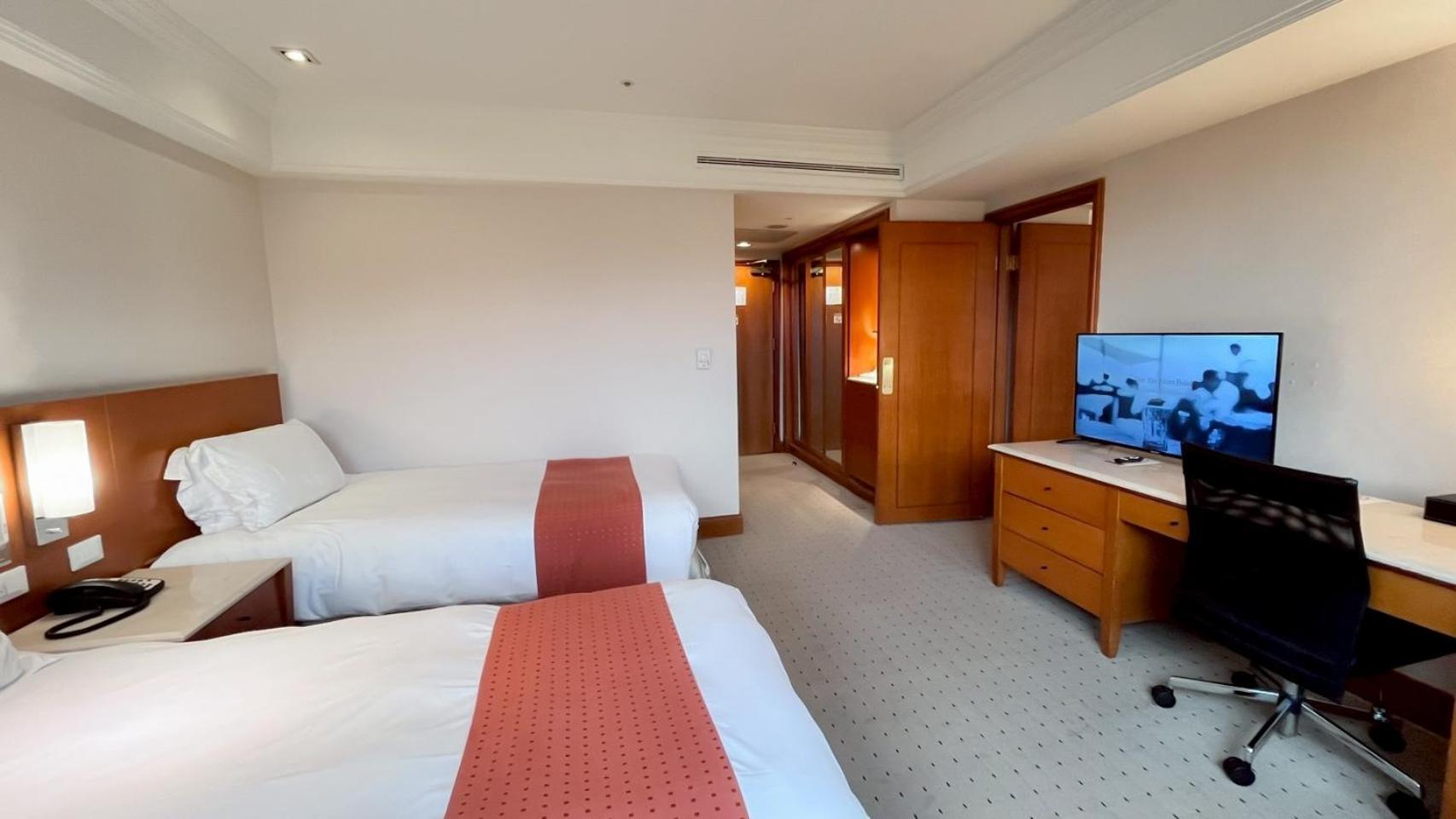 טאיפיי Hione Holiday Hotel מראה חיצוני תמונה